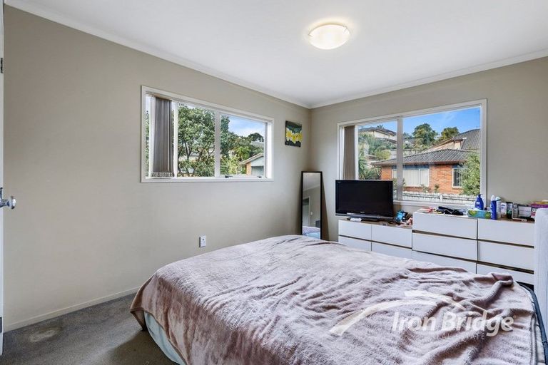 Photo of property in 18 Totara Views Drive, Red Beach, 0932