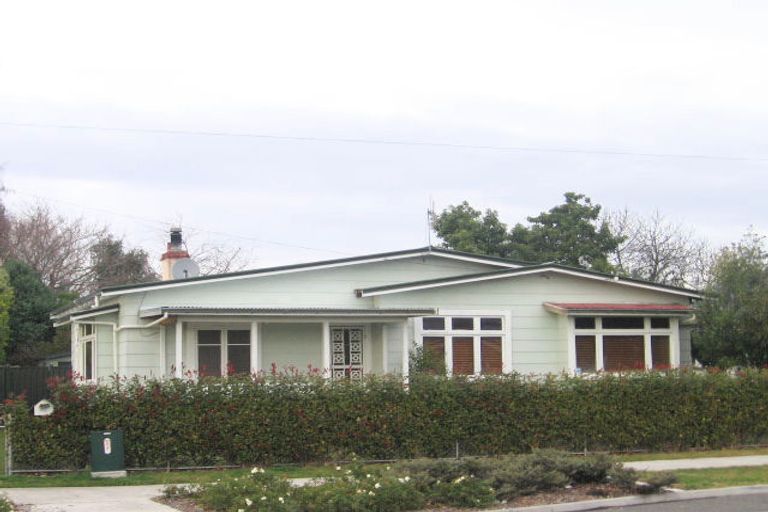 Photo of property in 1213 Caroline Road, Mayfair, Hastings, 4122