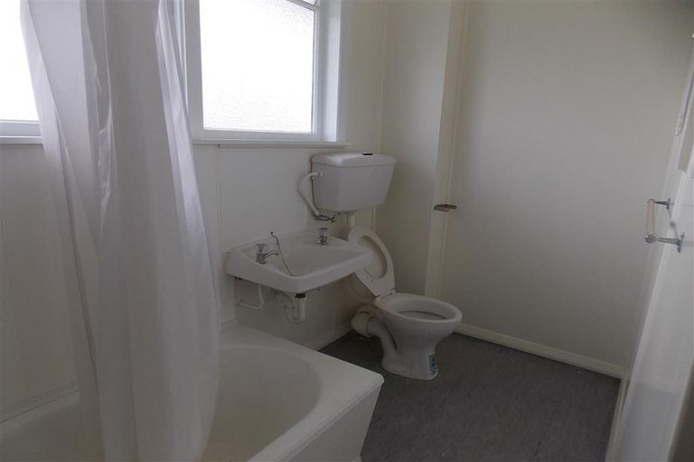 Photo of property in 2 Kotare Street, Aramoho, Whanganui, 4500