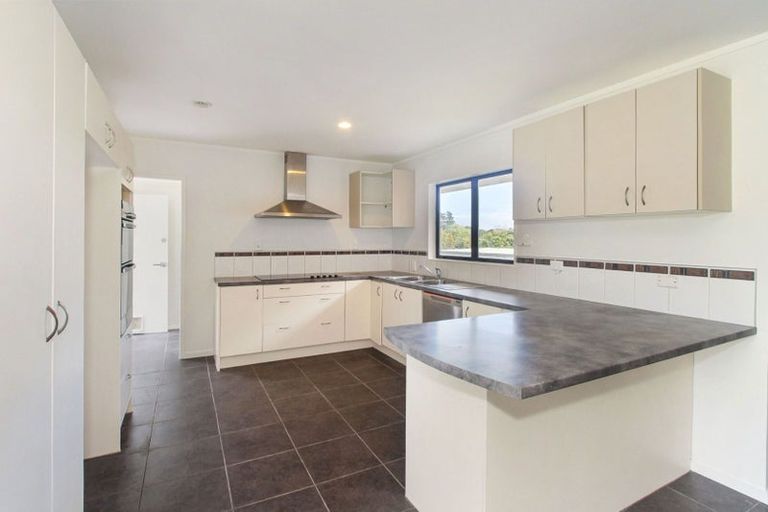 Photo of property in 16 Rata Street, Waiuku, 2123