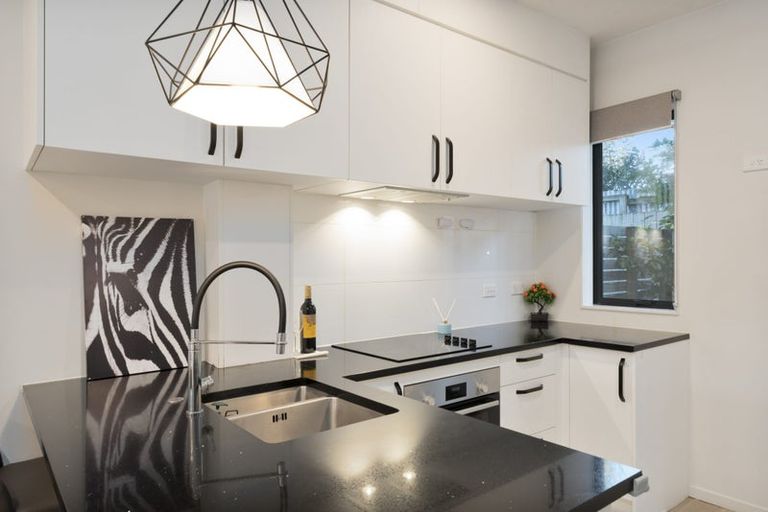 Photo of property in 2/46 Te Kanawa Crescent, Henderson, Auckland, 0610