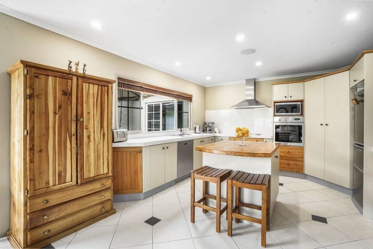 Photo of property in 18 Roderick Place, Rototuna, Hamilton, 3210