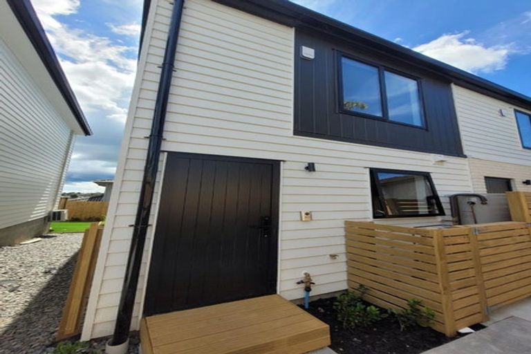 Photo of property in 4/15 Union Road, Howick, Auckland, 2014