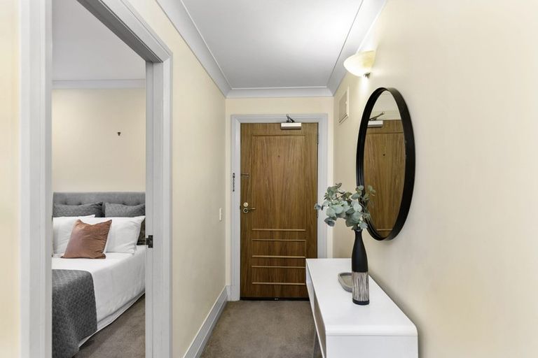 Photo of property in Kelvin House, 3f/16 The Terrace, Wellington Central, Wellington, 6011