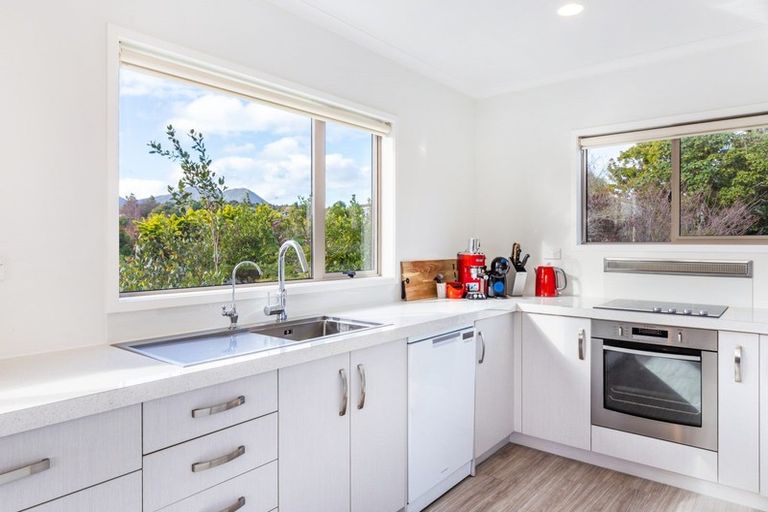 Photo of property in 1/7 Pipi Street, Two Mile Bay, Taupo, 3330