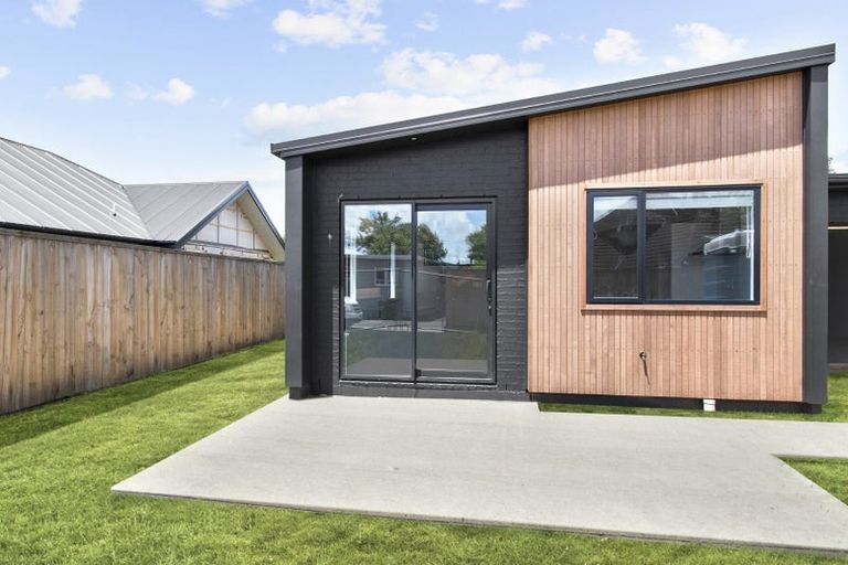 Photo of property in 21a Taylor Terrace, St Andrews, Hamilton, 3200