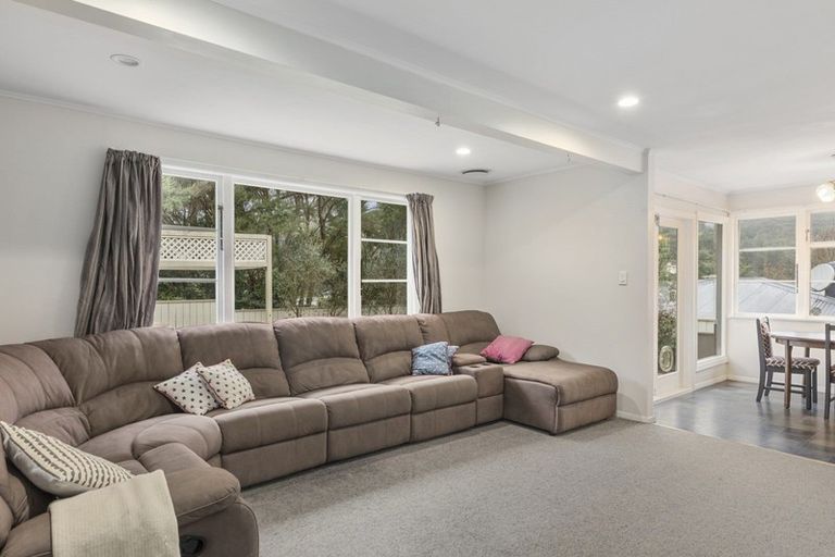 Photo of property in 40 Holborn Drive, Stokes Valley, Lower Hutt, 5019