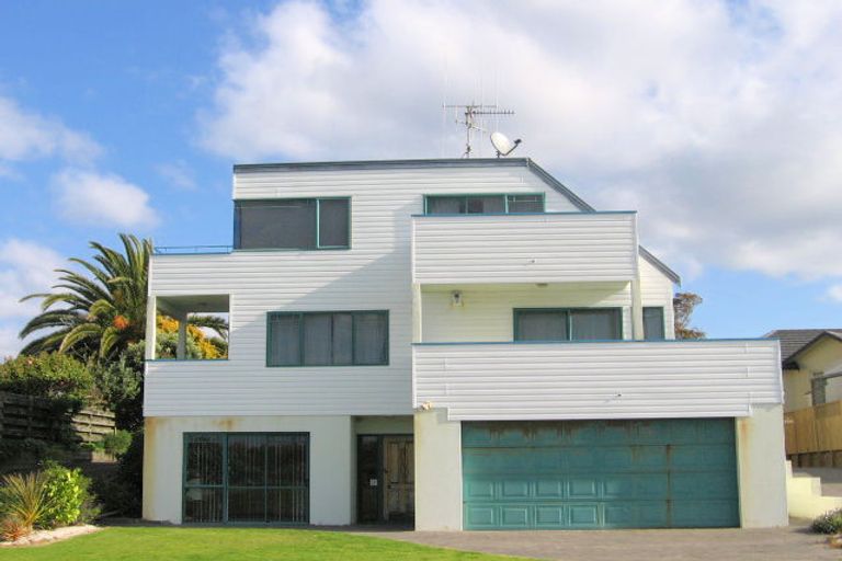 Photo of property in 720a Papamoa Beach Road, Papamoa Beach, Papamoa, 3118