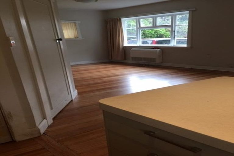 Photo of property in 16 Grange Street, Hillsborough, Christchurch, 8022