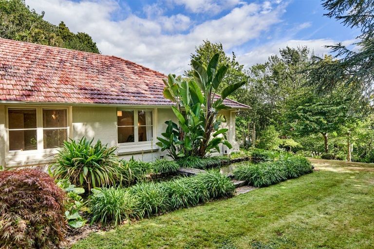 Photo of property in 46 Kawiu Road, Levin, 5510