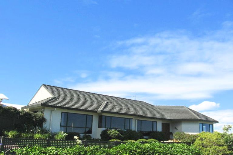 Photo of property in 15 Whitu Street, Khandallah, Wellington, 6035