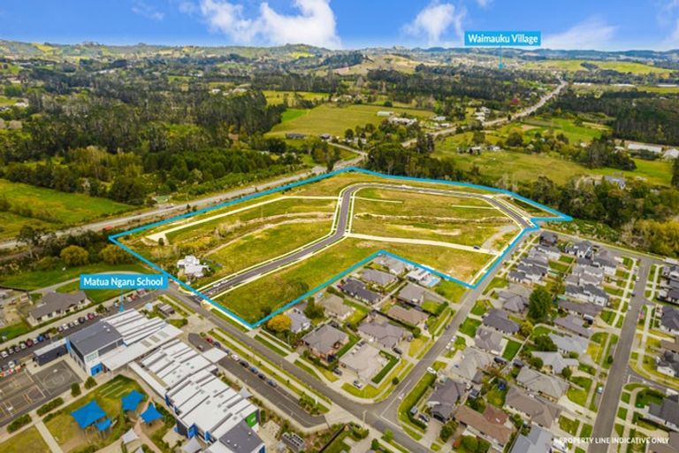 Photo of property in 11 Tereina Lane, Kumeu, 0810