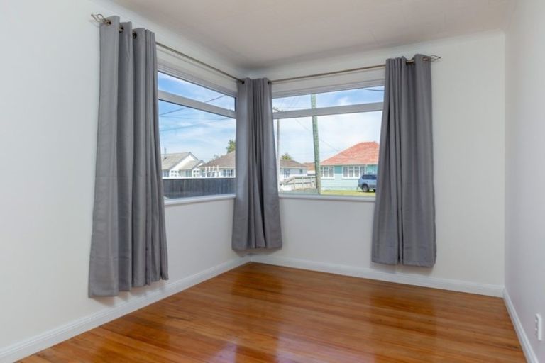 Photo of property in 10 Churchill Street, Mayfield, Blenheim, 7201