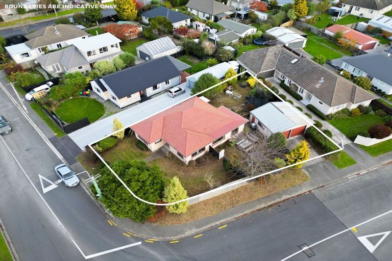 Photo of property in 19 Philpotts Road, Mairehau, Christchurch, 8052