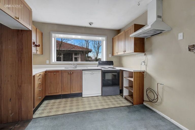 Photo of property in 1/65 Daniels Road, Redwood, Christchurch, 8051