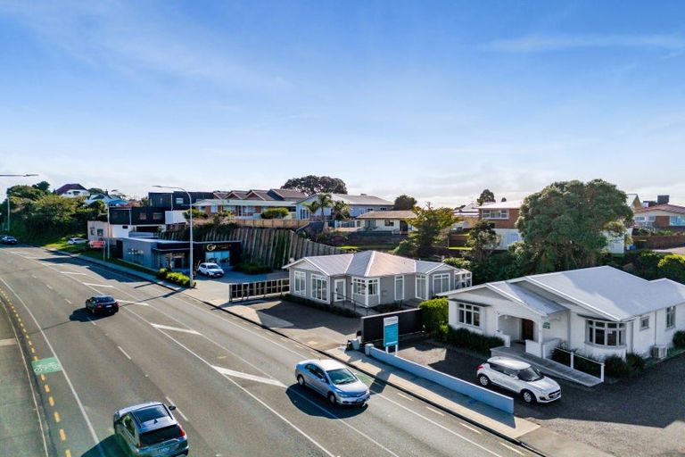 Photo of property in 21 Northgate, Strandon, New Plymouth, 4312