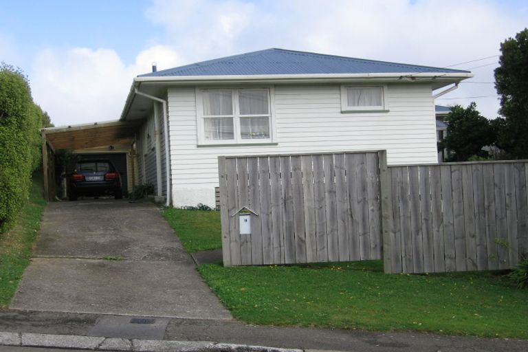Photo of property in 11 Beazley Avenue, Paparangi, Wellington, 6037