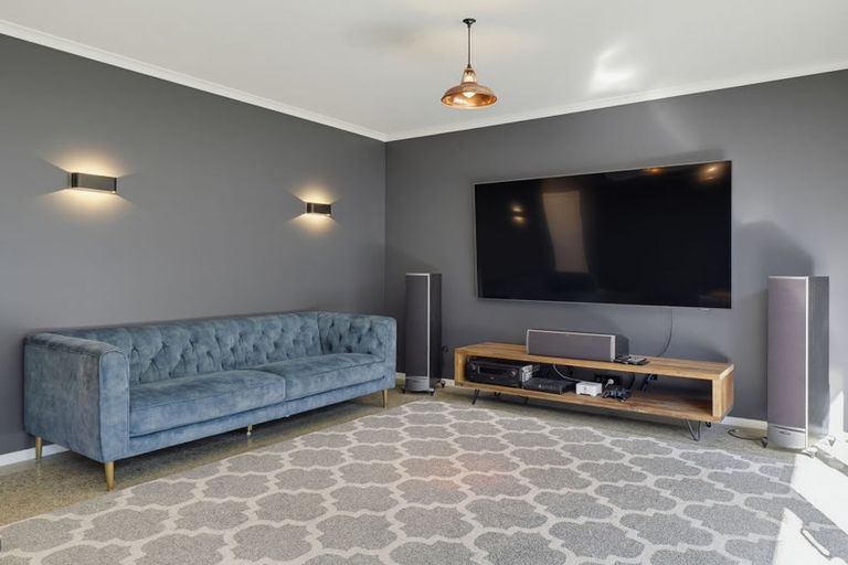 Photo of property in 9 Golf Vue Place, Castlecliff, Whanganui, 4501