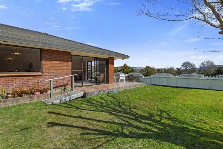 Photo of property in 3 Clearwater Terrace, Brown Owl, Upper Hutt, 5018