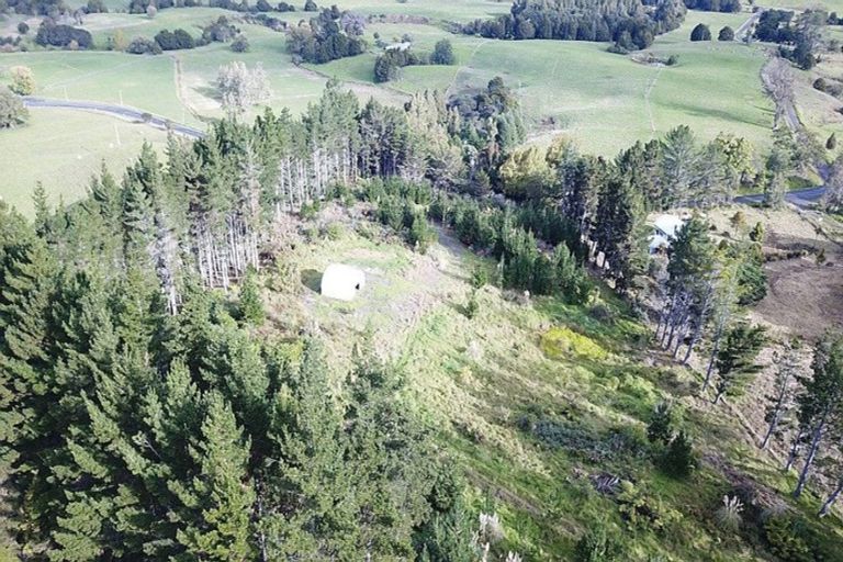 Photo of property in 613 Awaroa Road, Broadwood, Kaitaia, 0481