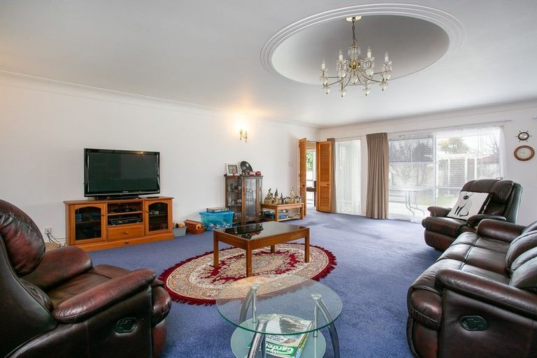 Photo of property in 165a Williams Street, Cambridge, 3434