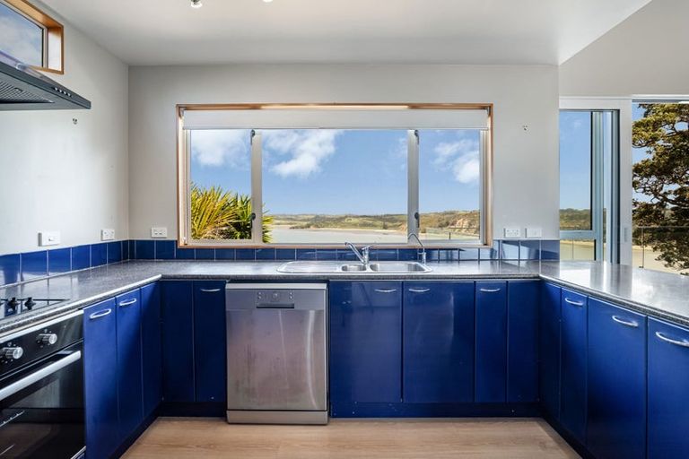 Photo of property in 44a Kestrel Heights, Arkles Bay, Whangaparaoa, 0932