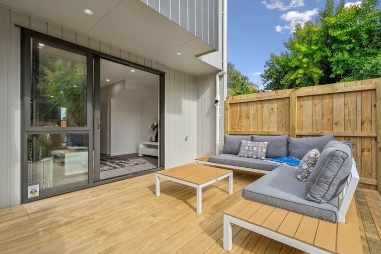 Photo of property in 4/14 Freyberg Place, Howick, Auckland, 2014