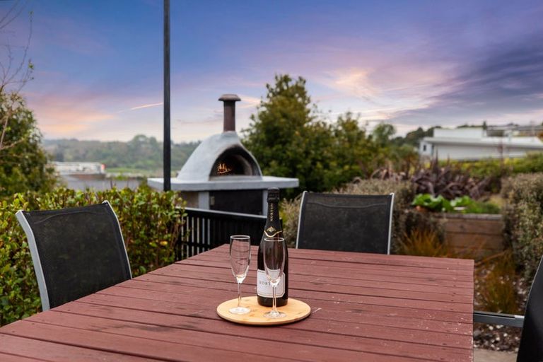 Photo of property in 51 Caldera Crescent, Pyes Pa, Tauranga, 3112