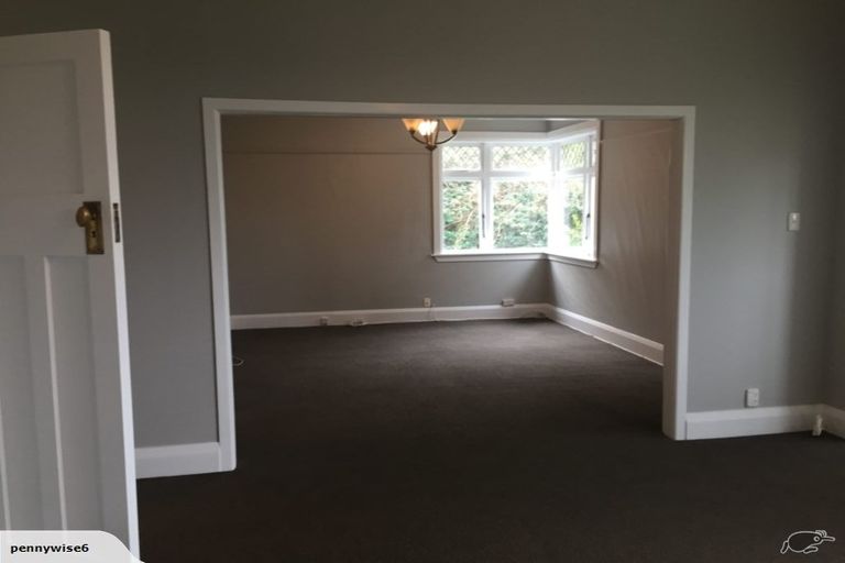 Photo of property in 79a Mills Road, Brooklyn, Wellington, 6021