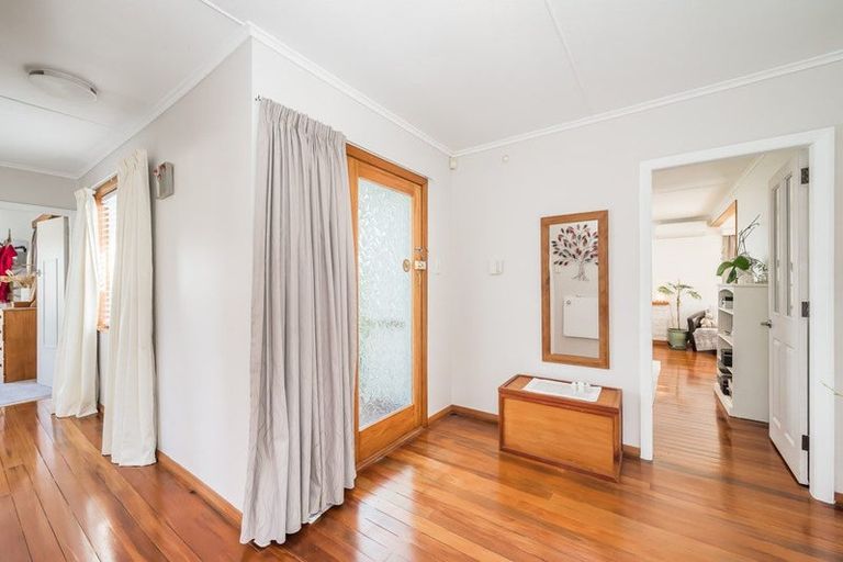 Photo of property in 70 Kapiti Road, Paraparaumu, 5032