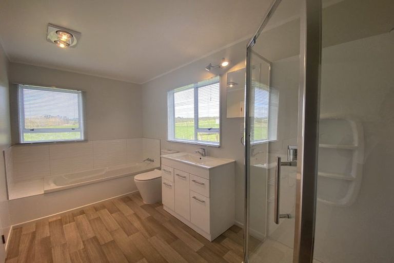 Photo of property in 219 Forestry Road, Waitoki, Kaukapakapa, 0871