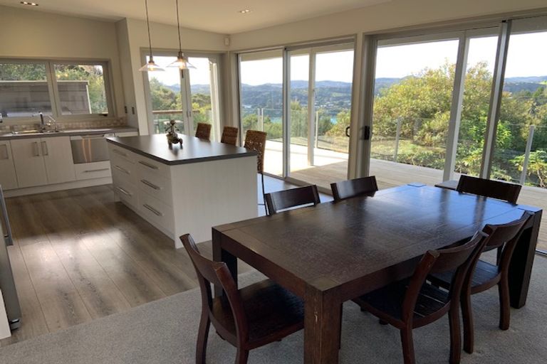 Photo of property in 4 Broadview Road, Opua, 0200