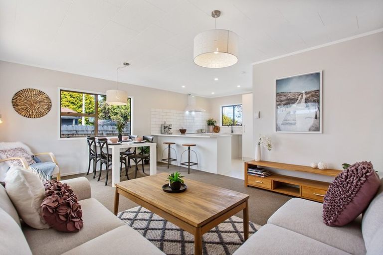 Photo of property in 36a Alma Crescent, Papakura, 2110