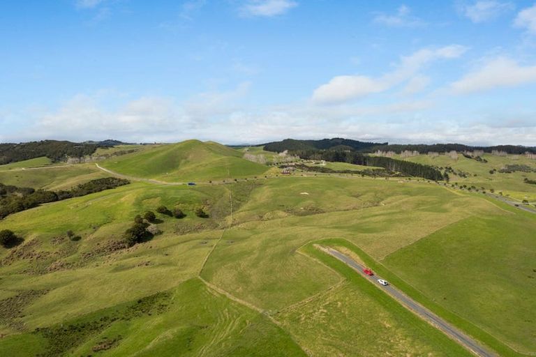 Photo of property in 3 Awaroa Creek Rise, Kaiwaka, 0573