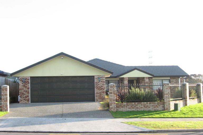 Photo of property in 1 Norm Pellow Drive, Manurewa, Auckland, 2105