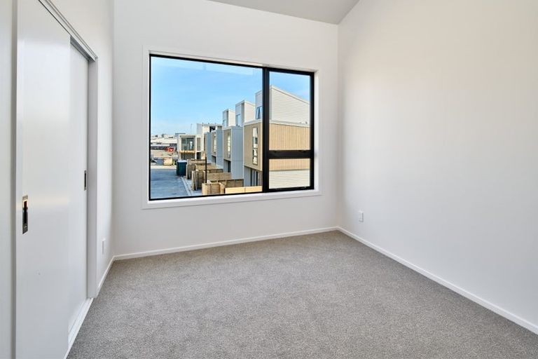 Photo of property in 33 Houhere Street, Paraparaumu, 5032