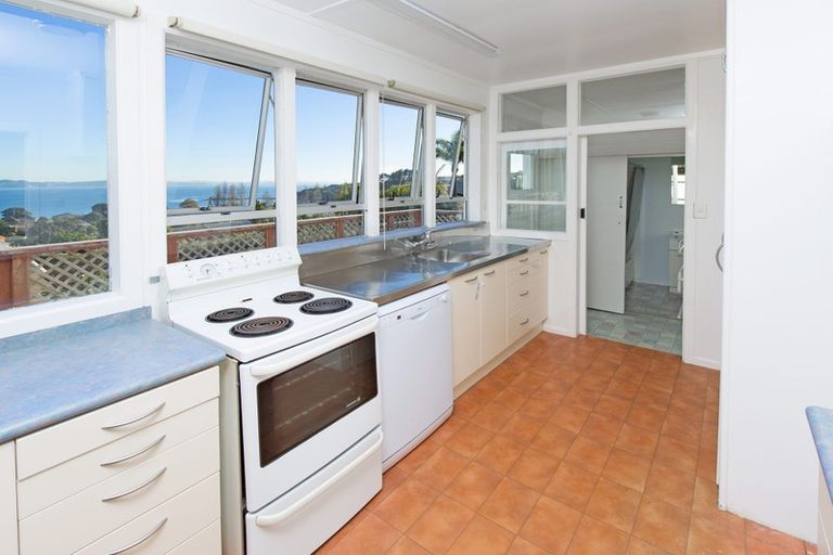 Photo of property in 952a Whangaparaoa Road, Manly, Whangaparaoa, 0930