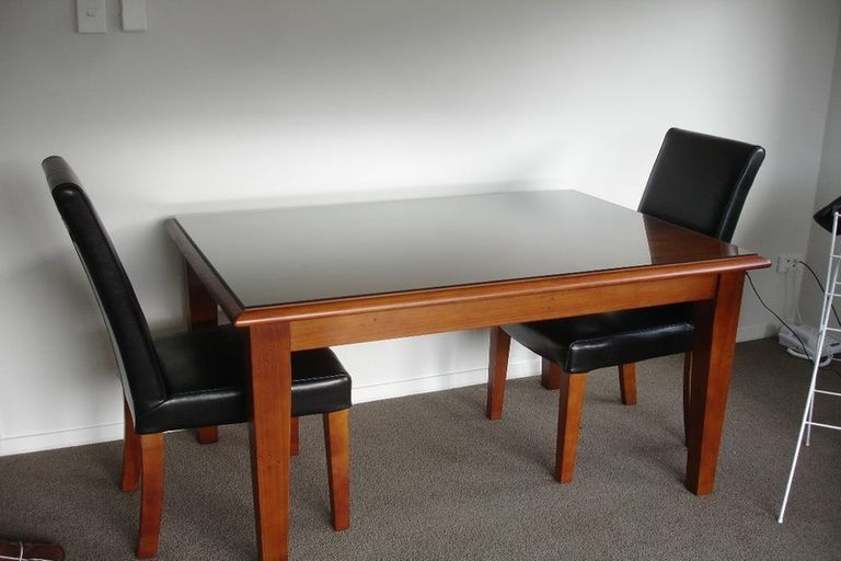 Photo of property in 3c Royal Terrace, Dunedin Central, Dunedin, 9016