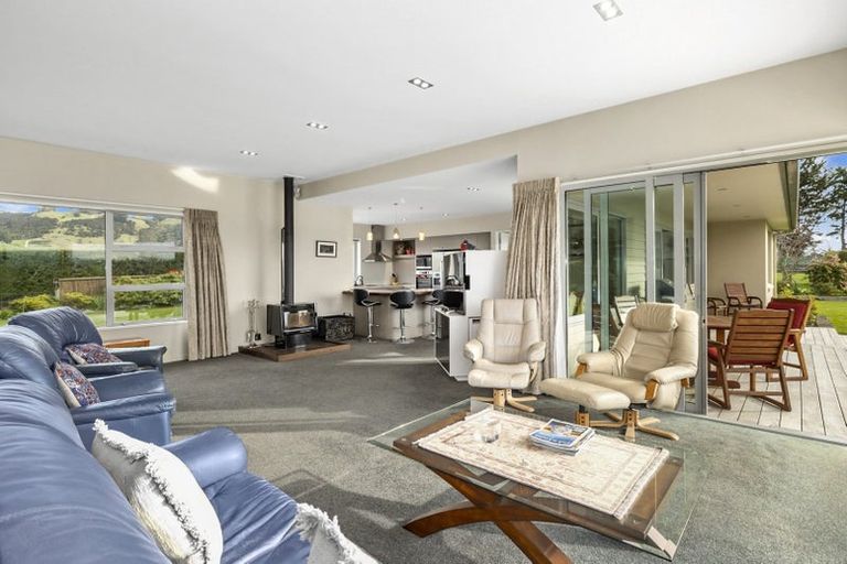 Photo of property in 309 Gladstone Road North, Mosgiel, 9092