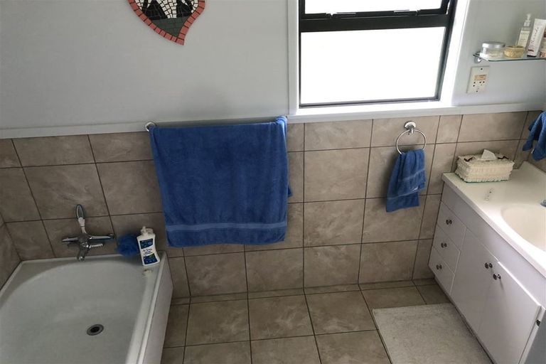 Photo of property in 17 Winston Street, Tikipunga, Whangarei, 0112