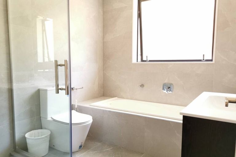 Photo of property in 150 Ninth View Avenue, Beachlands, Auckland, 2018