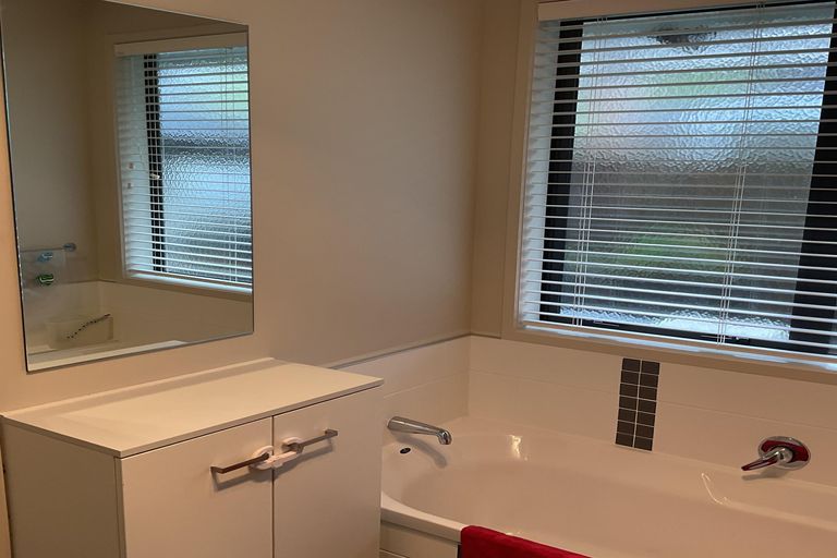 Photo of property in 17 Ridgedale Road, Silverdale, 0932