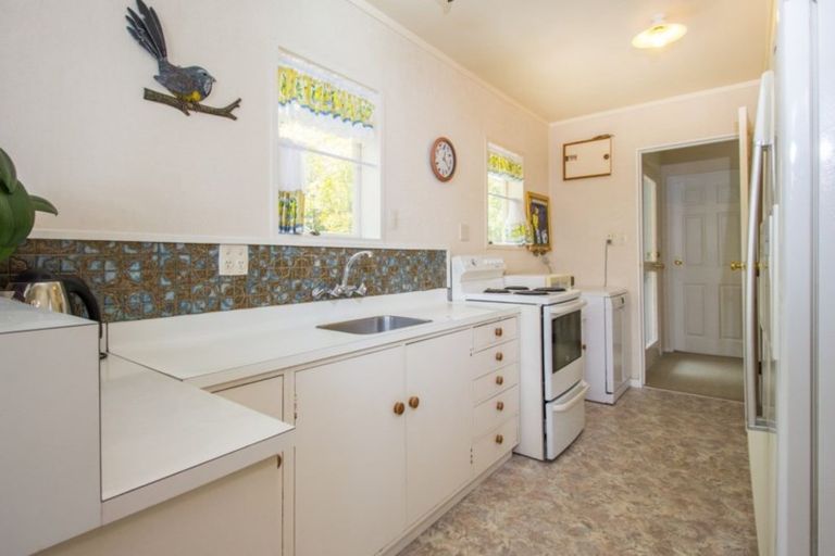 Photo of property in 100 Manganese Point Road, Tamaterau, Whangarei, 0174