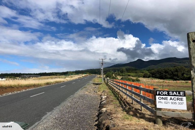 Photo of property in 1790 Mangorei Road, Mangorei, New Plymouth, 4371