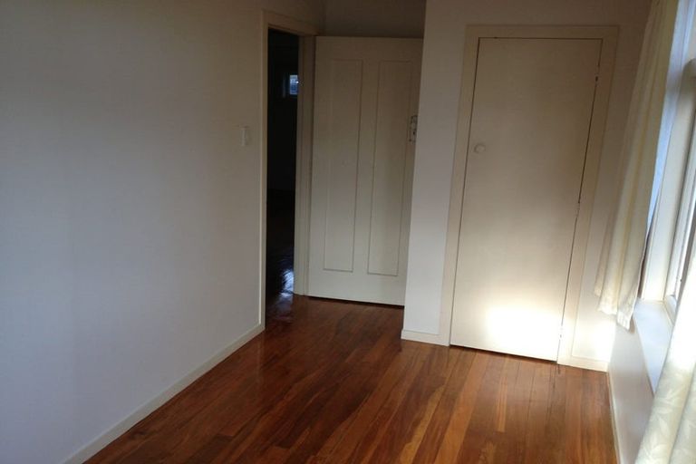 Photo of property in 1 Woodward Road, Mount Albert, Auckland, 1025