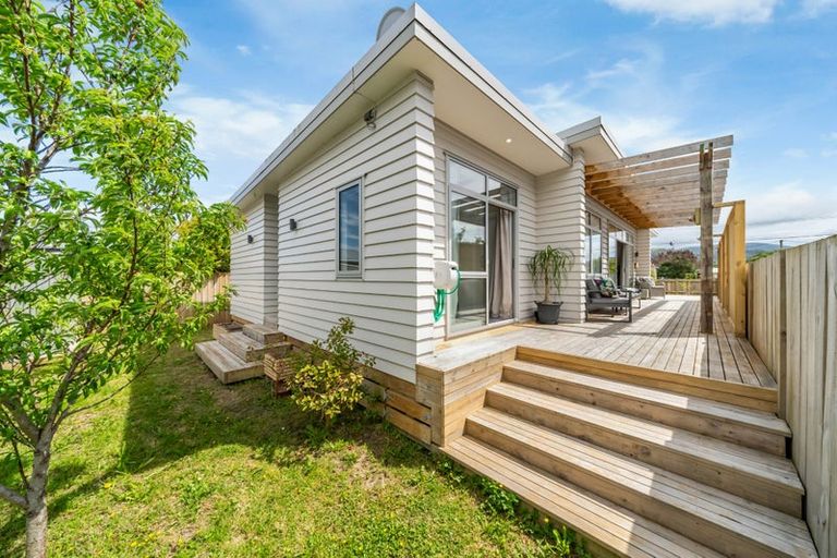 Photo of property in 32a Rata Street, Naenae, Lower Hutt, 5011