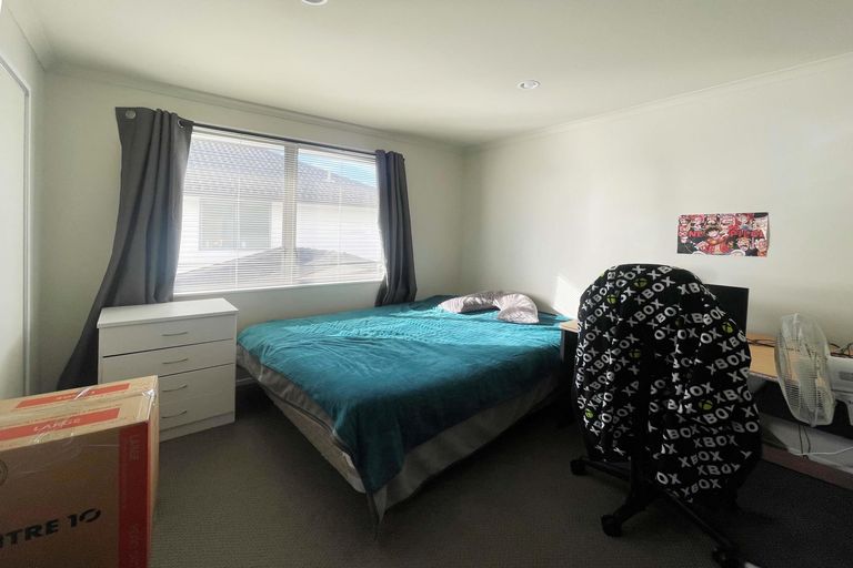 Photo of property in 25 Figaro Crescent, Takanini, 2112