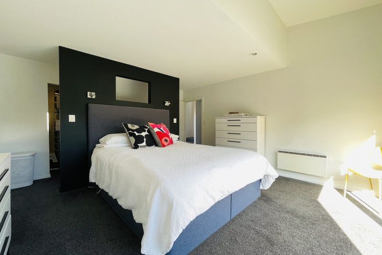 Photo of property in 10a Yeovil Place, St Albans, Christchurch, 8052