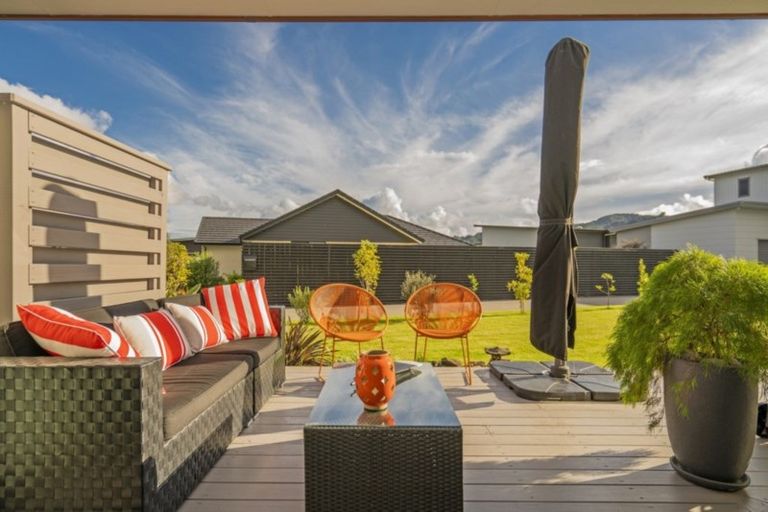 Photo of property in 3 Debenham Drive, Whitianga, 3510