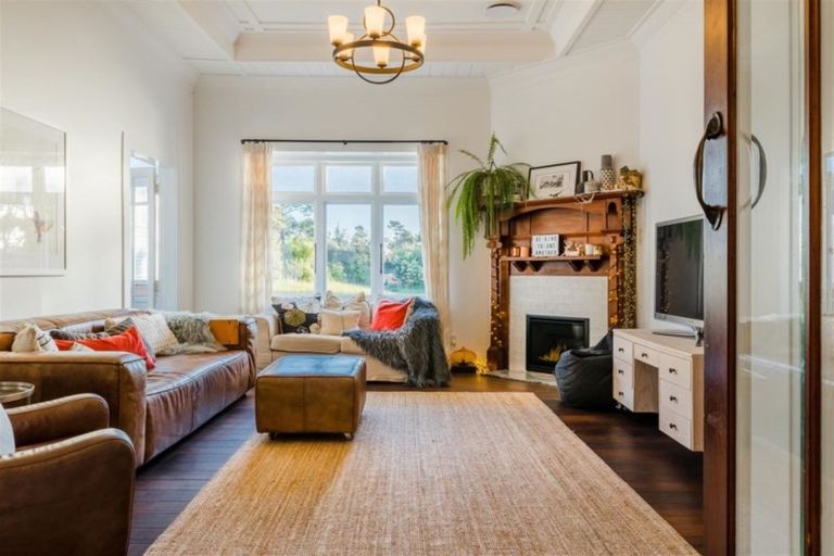 Photo of property in 374 Ridge Road, Coatesville, Albany, 0793